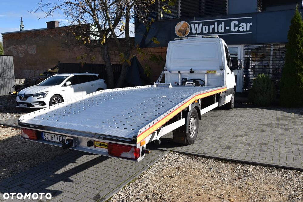 Mercedes-Benz Sprinter - 6