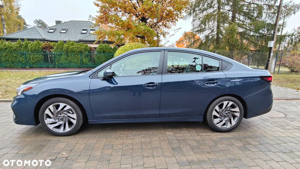 Subaru Legacy 2024 photo 3