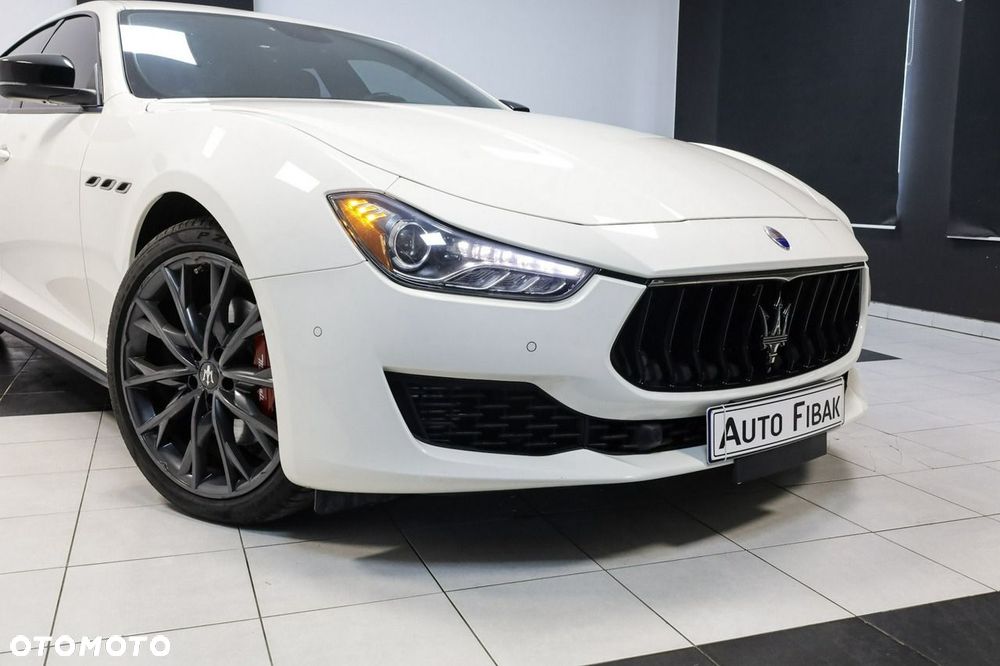 Maserati Ghibli - 8