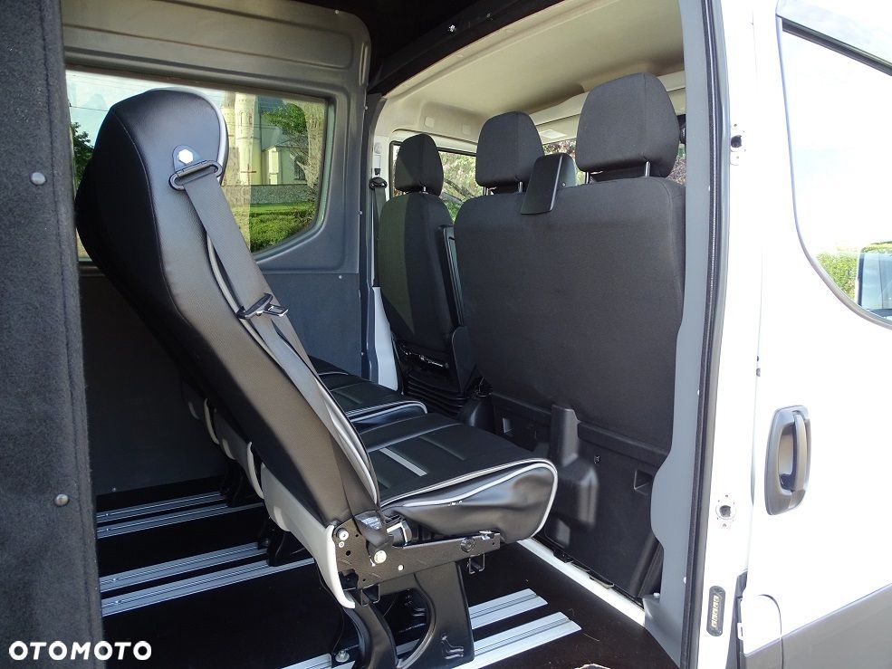 Iveco Daily 35S18 3.0 180 L4H2 Hi-Matic Brygadówka DOKA 6 Osób Polski Salon! UNIKAT!! HAUSER!! - 28