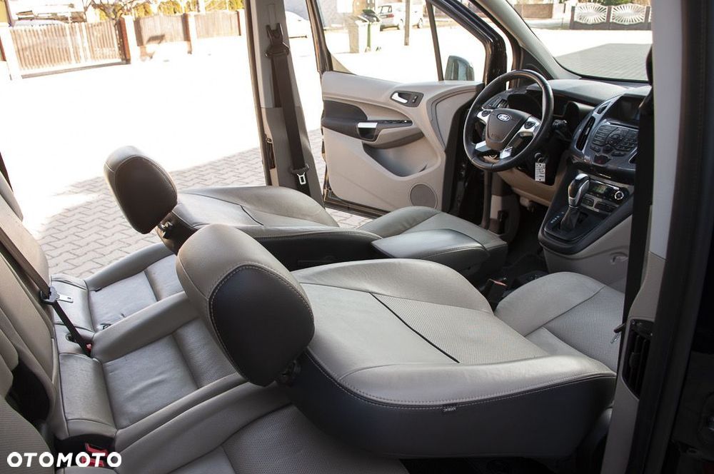 Ford Transit Connect - 30