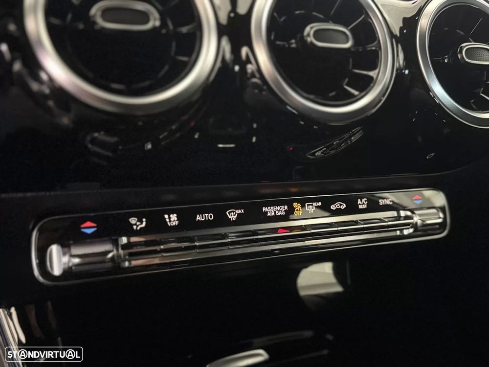 Mercedes-Benz A 200 AMG Line Aut. - 48