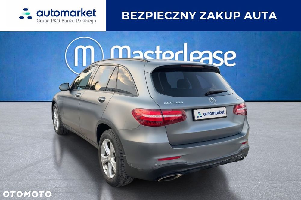 Mercedes-Benz GLC 250 4-Matic - 3