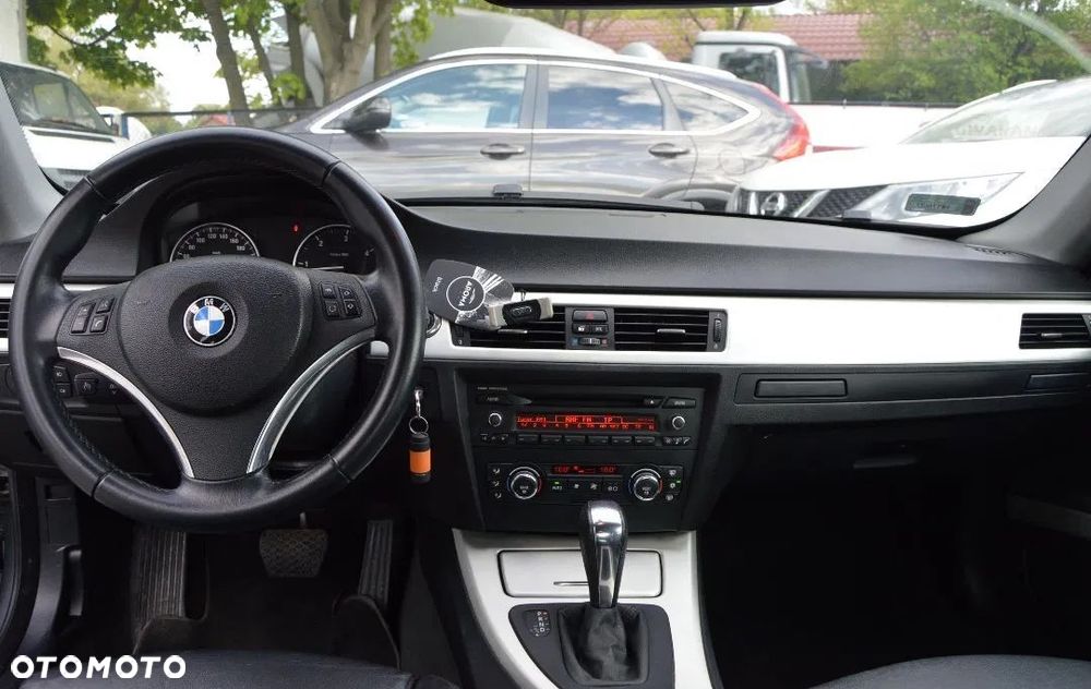 BMW Seria 3 - 29
