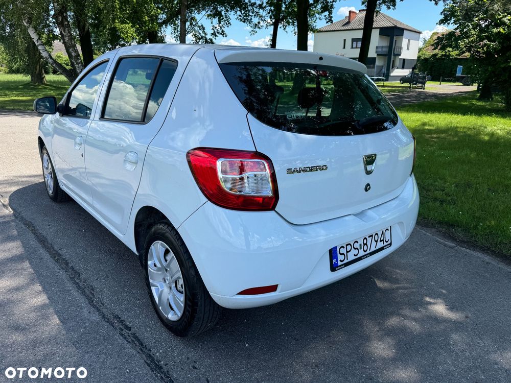 Dacia Sandero 1.2 16V 75 Laureate - 5
