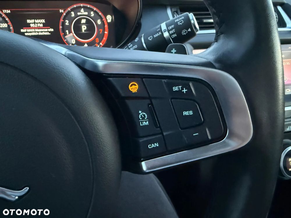 Jaguar E-Pace P250 AWD SE - 15