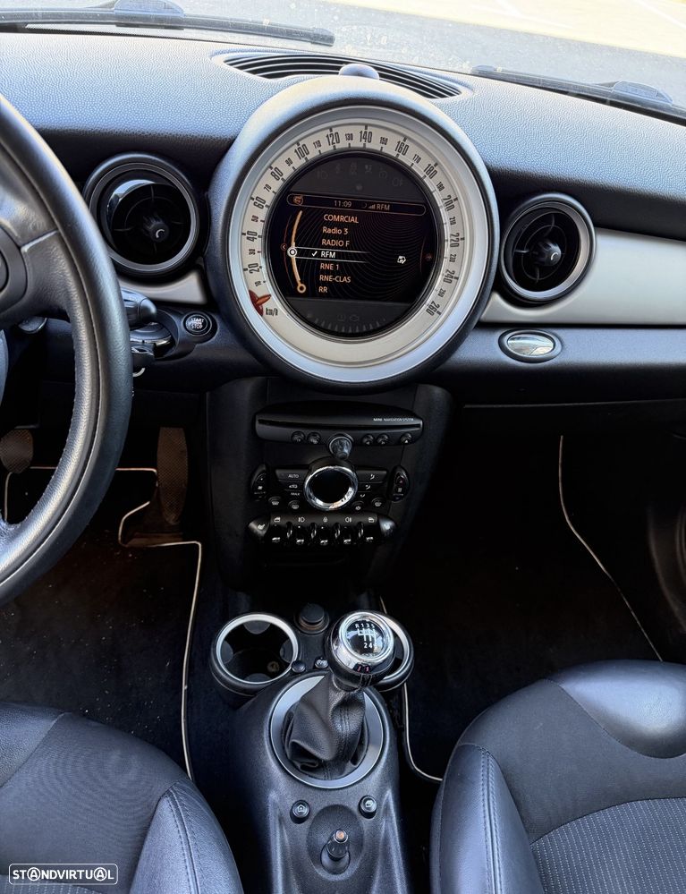 MINI 3 Portas Cooper D - 7