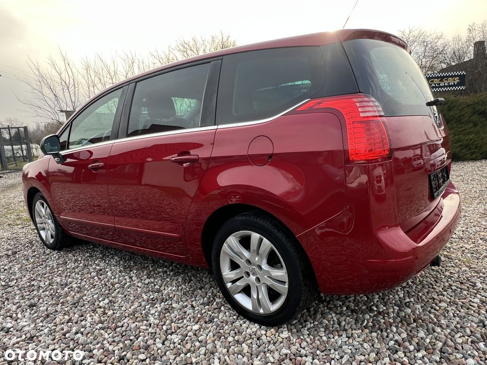 Peugeot 5008 - 10