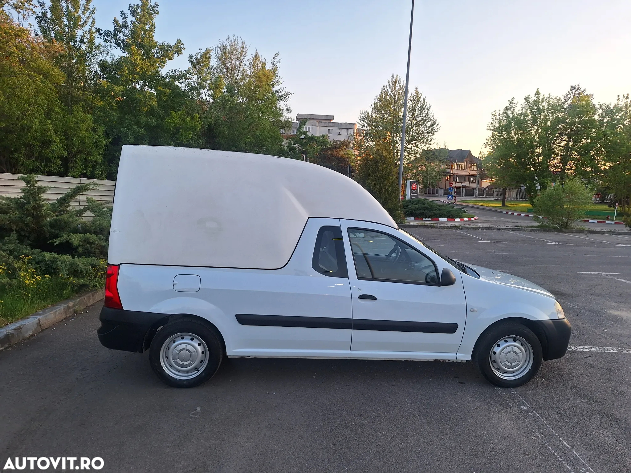 Dacia Pick Up - 4