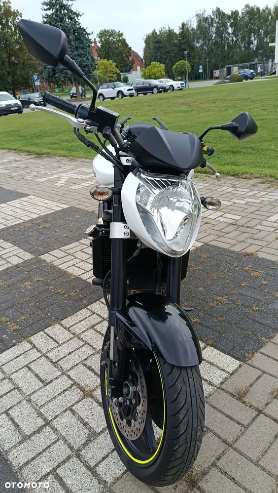 Hyosung GT Comet - 8
