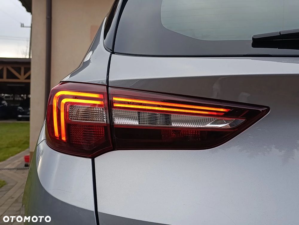 Opel Grandland X Plug-in-Hybrid4 1.6 DI Start/Stop Business INNOVATION - 16