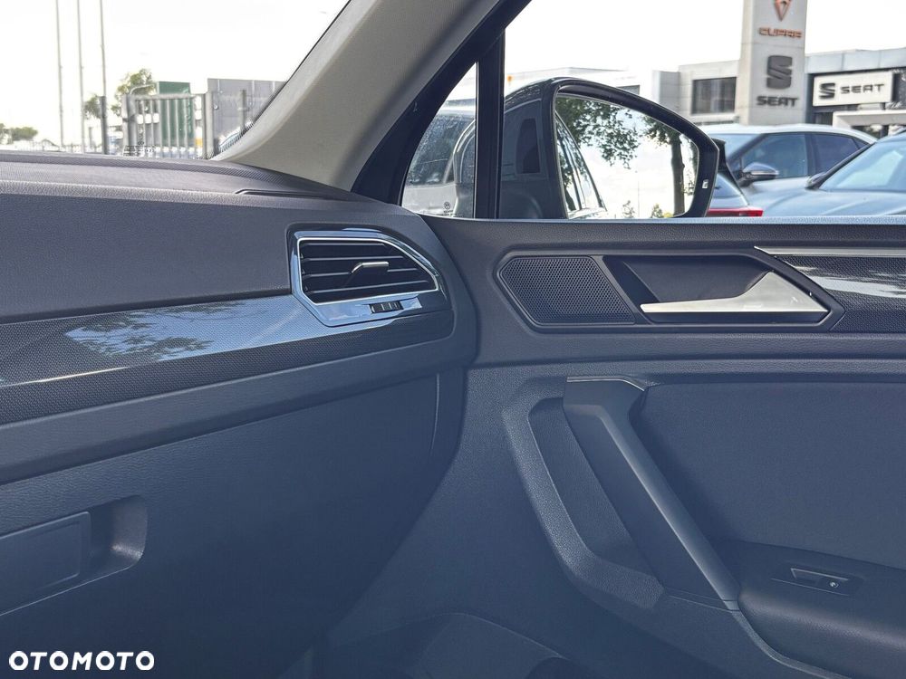 Volkswagen Tiguan 1.5 TSI EVO Elegance DSG - 26