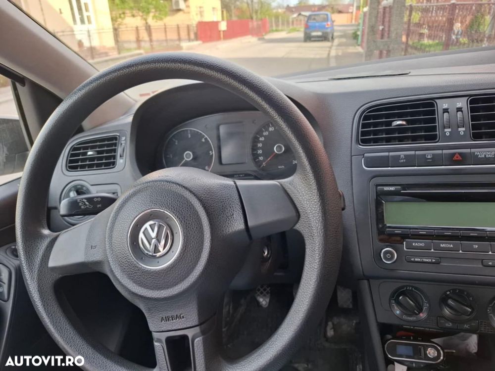 Volkswagen Polo 1.6 TDI Life - 9
