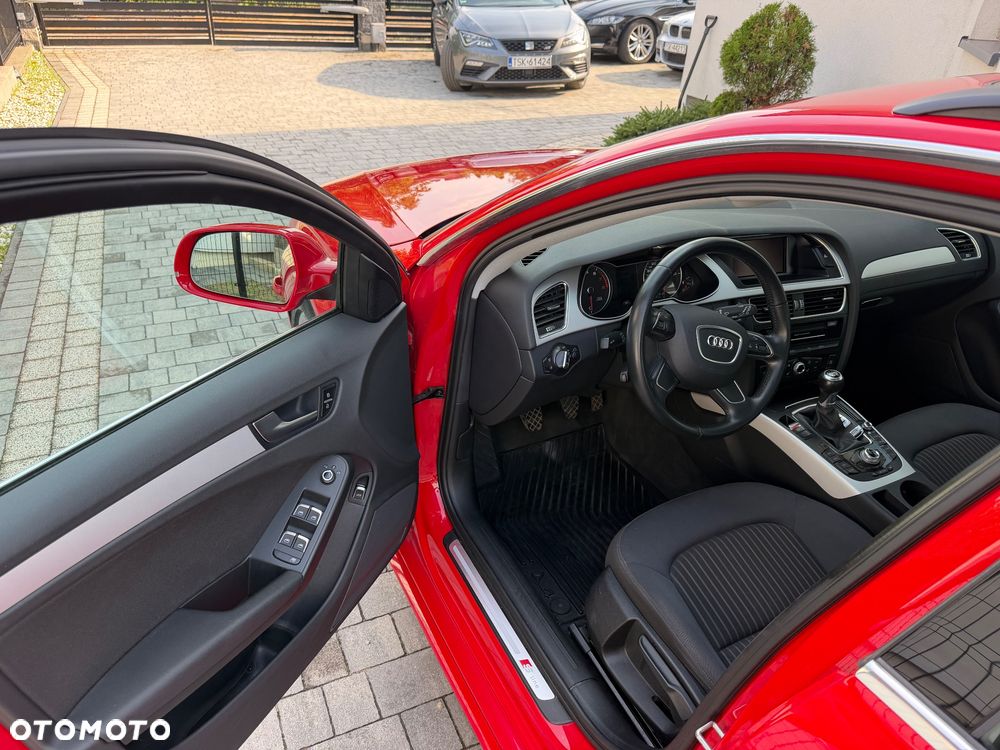 Audi A4 Avant 1.8 TFSI S line Sportpaket - 12