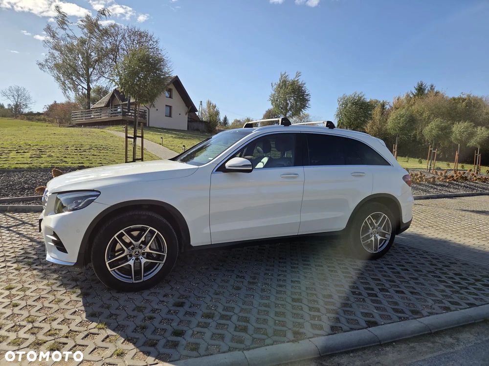 Mercedes-Benz GLC - 1