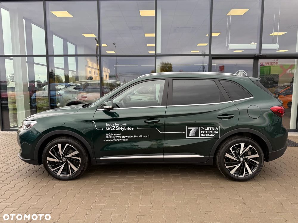 MG ZS Hybrid+ - 4