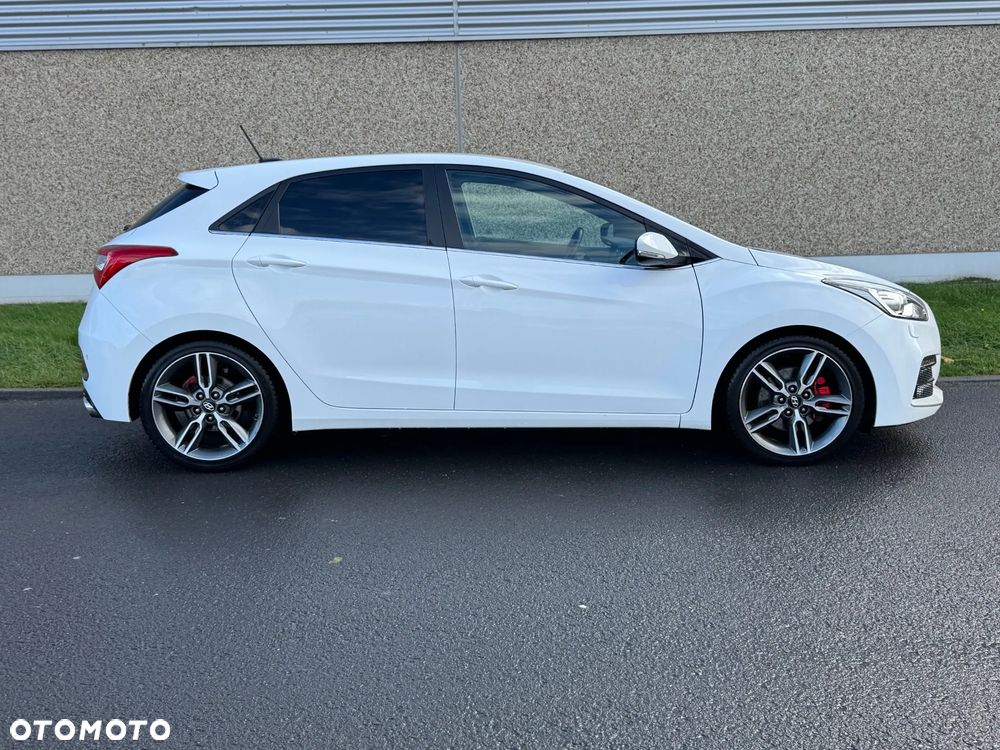 Hyundai i30 1.6 T GDI Turbo - 3