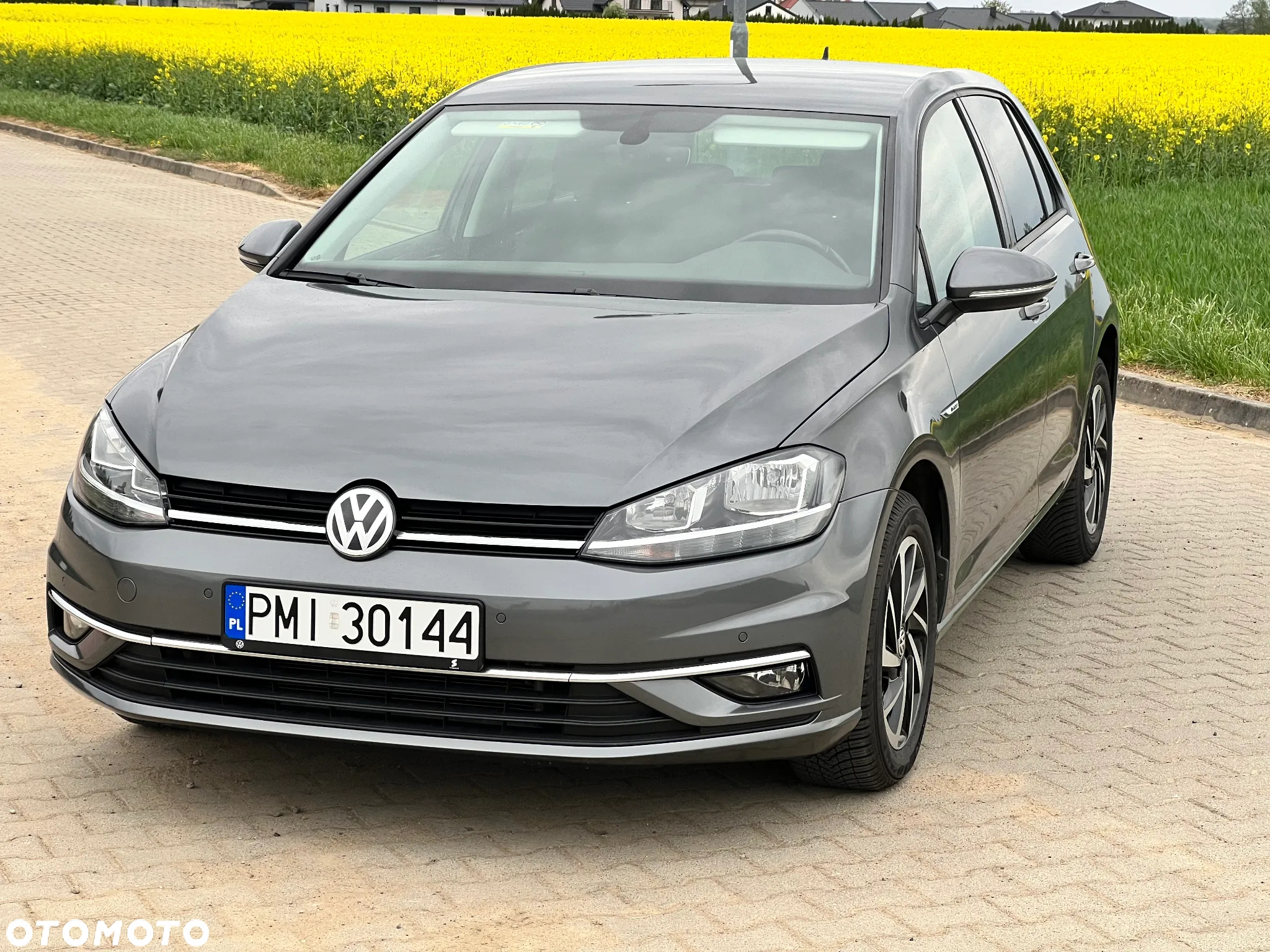 Volkswagen Golf 1.0 TSI BlueMotion Comfortline - 9