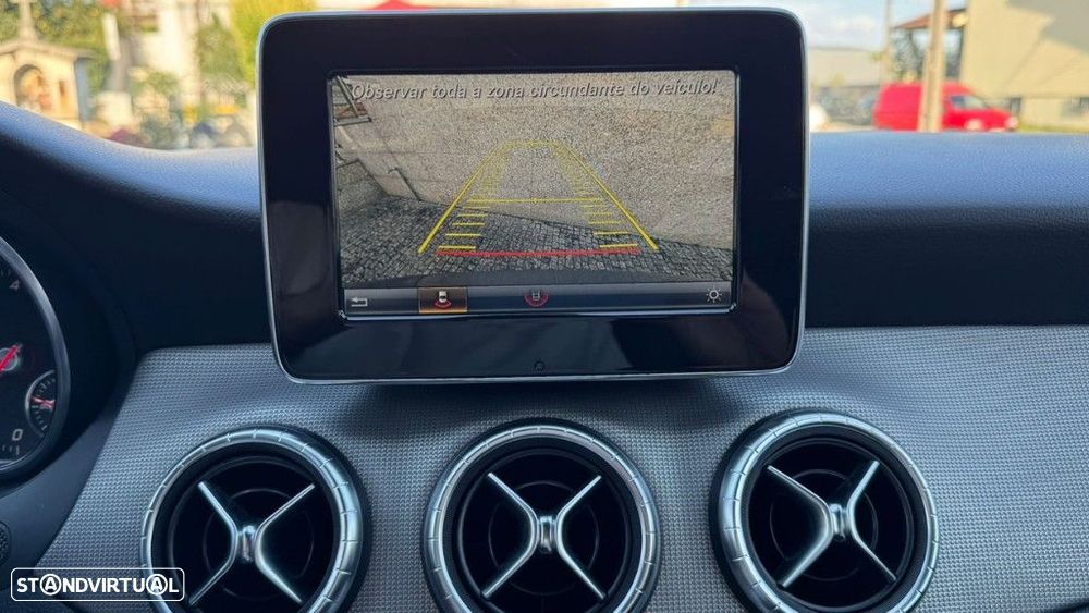 Mercedes-Benz CLA 180 - 14