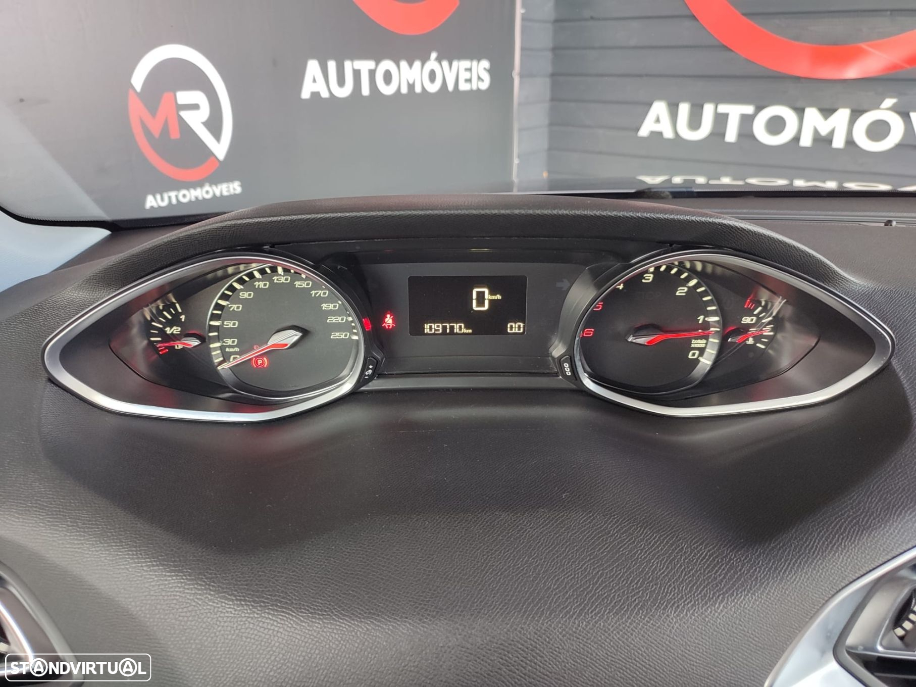 Peugeot 308 1.5 BlueHDi Allure - 11