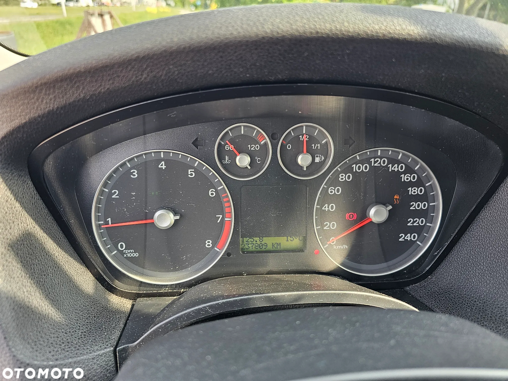 Ford Focus 1.8 Trend - 15
