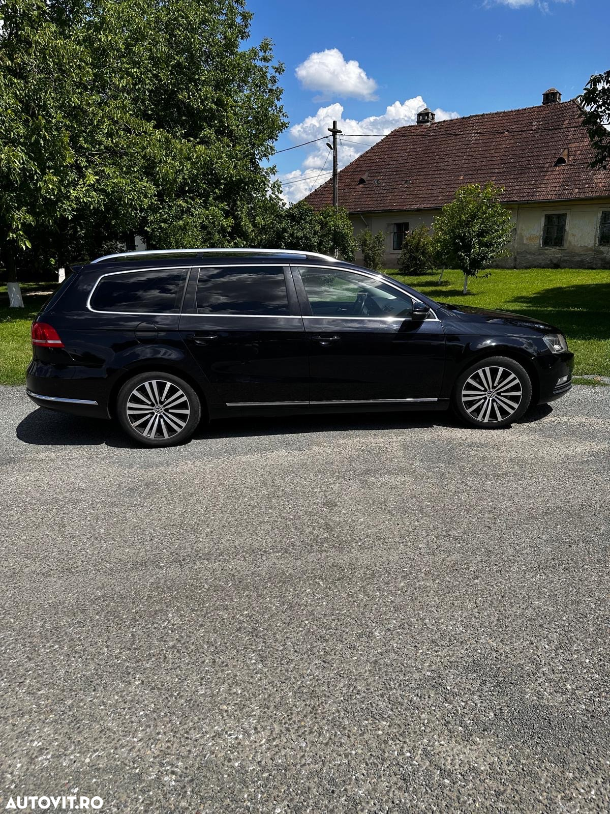 Volkswagen Passat Variant 2.0 Blue TDI DSG SCR Highline - 8