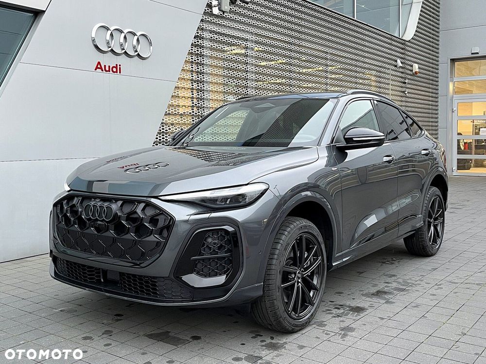 Audi Q5 Sportback - 9