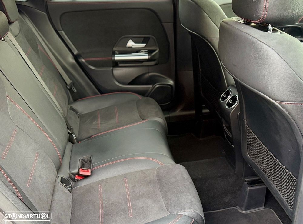 Mercedes-Benz GLA 250 e AMG Line - 12