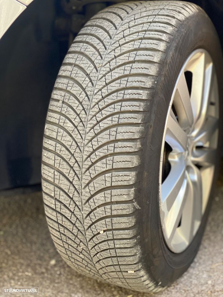 Peugeot 308 1.2 PureTech Active J17 - 15