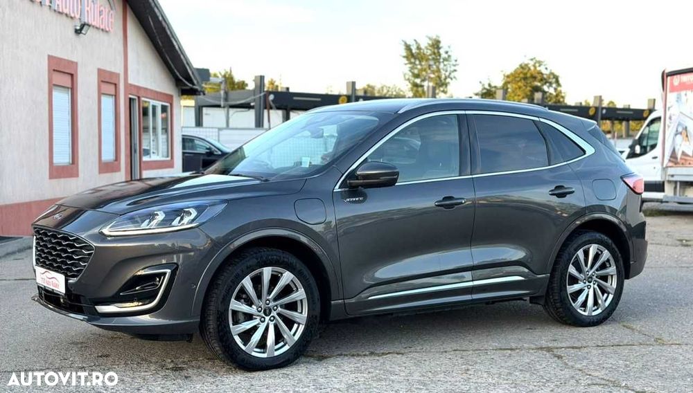 Ford Kuga - 4