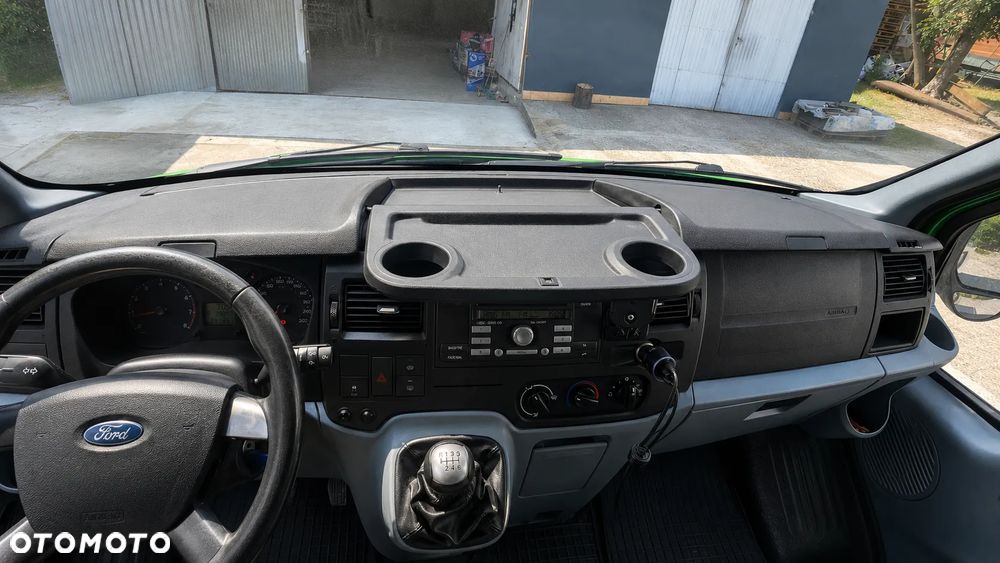 Ford transit 350L DC 2.4 TDCi Duratorq Diesel - 15