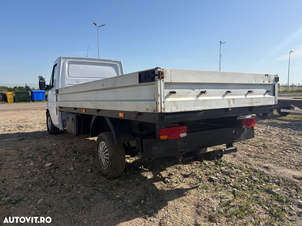 Mercedes-Benz Sprinter - 3