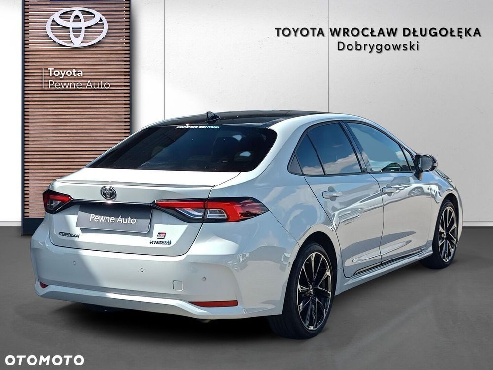 Toyota Corolla - 5