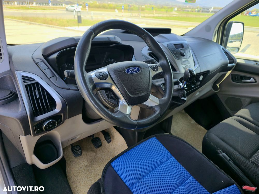 Ford Tourneo Custom 300 L1H1 VA Titanium - 5