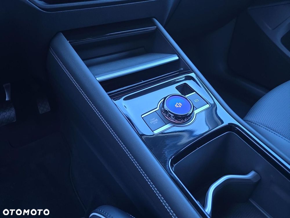 Volkswagen Tiguan - 15