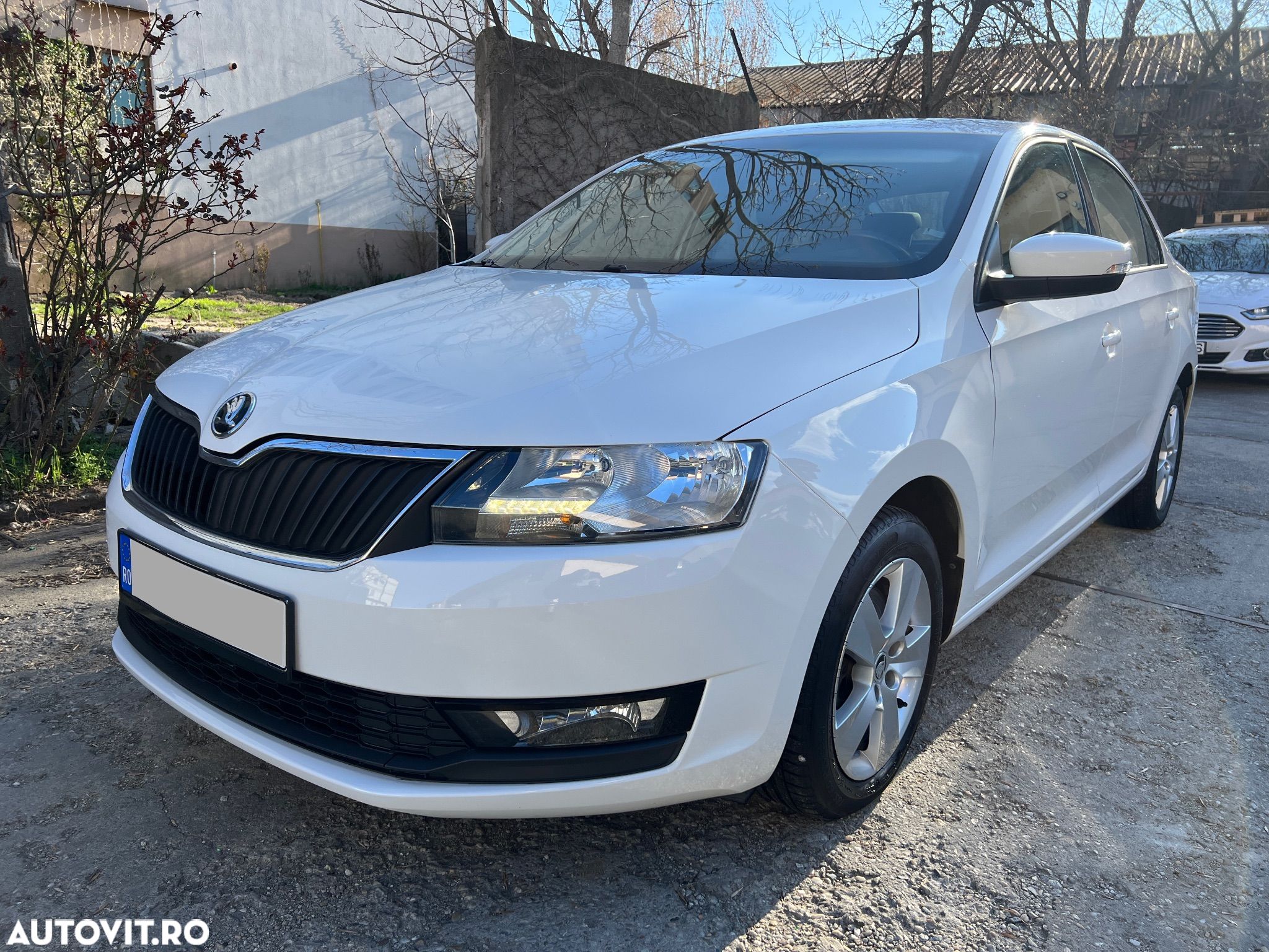Skoda RAPID 1.0 TSI Style - 1