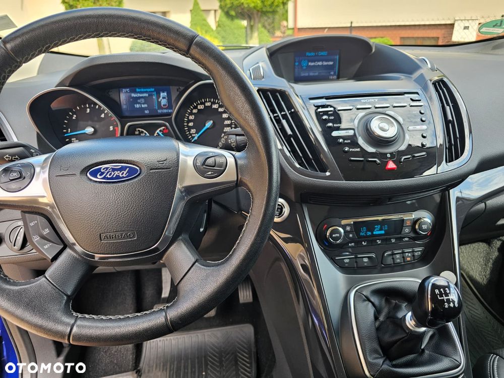 Ford Kuga 2.0 TDCi 4x4 Individual - 36