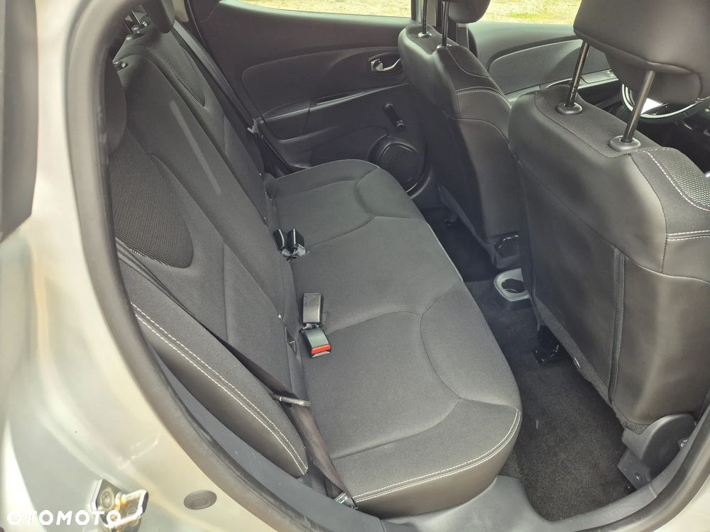 Renault Clio 1.5 dCi 75 Expression - 11