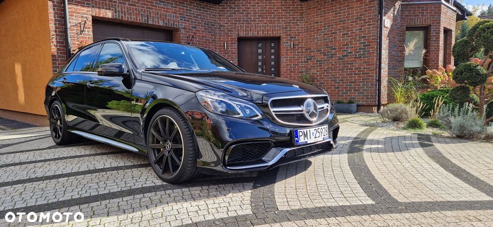 Mercedes-Benz Klasa E 63 AMG - 1