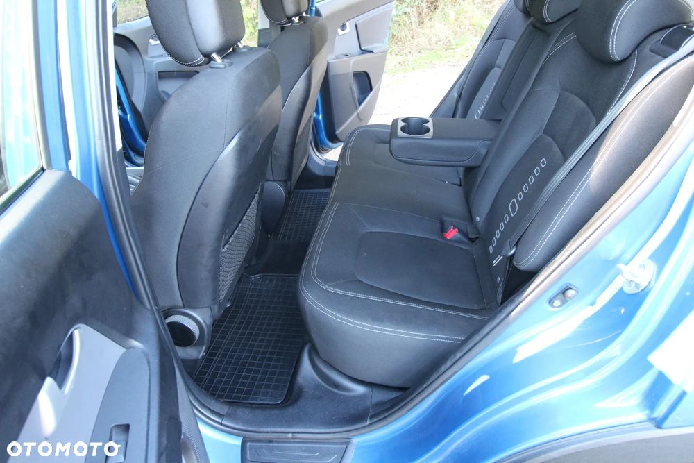 Kia Sportage 2.0 CVVT 2WD Spirit - 7