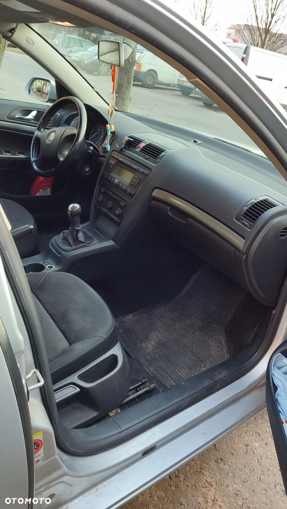 Skoda Octavia 2.0 TDI Ambiente - 5