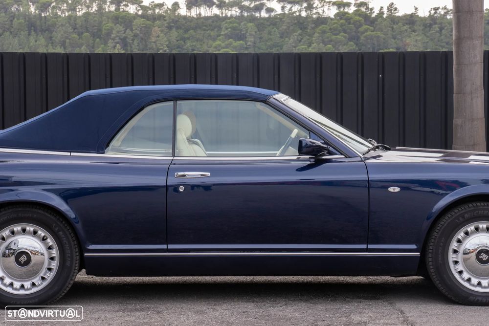 Rolls Royce Corniche Standard - 29