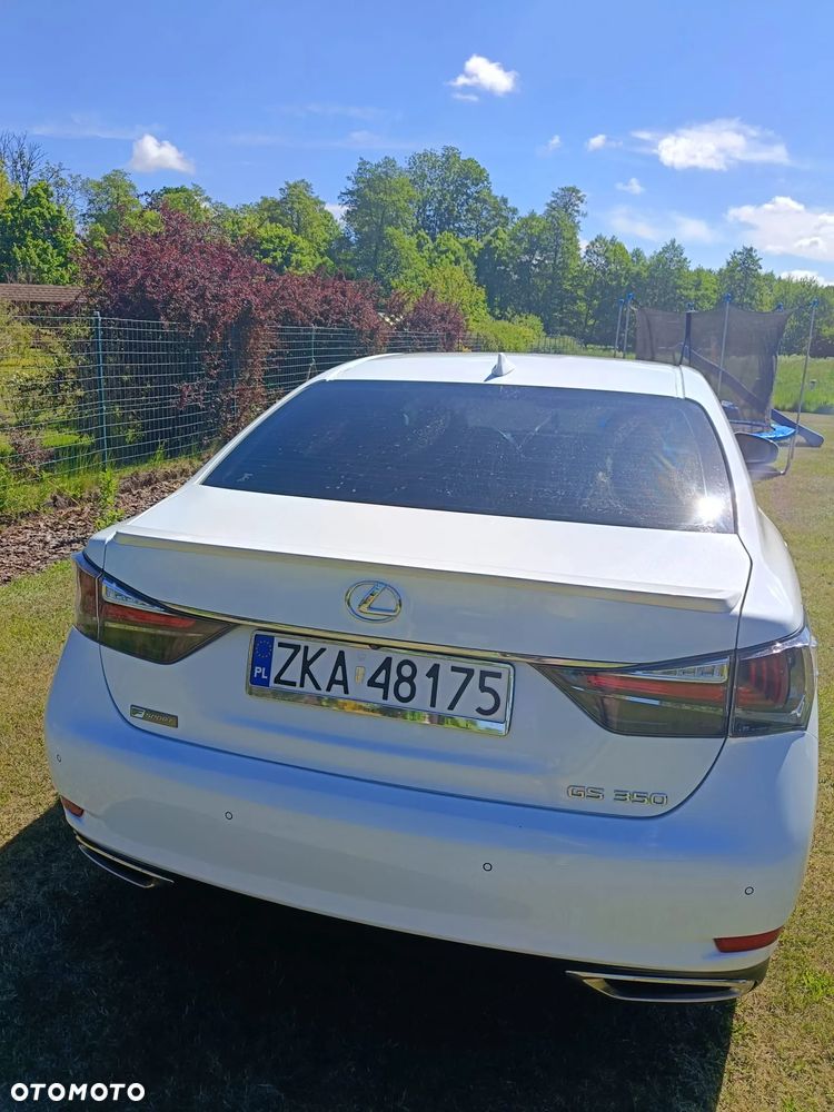 Lexus GS - 9