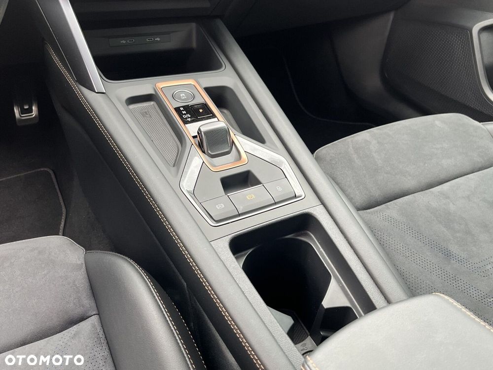 Cupra Leon 1.5 eTSI DSG - 28