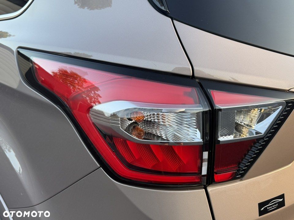 Ford Kuga Vignale 2.0 TDCi AWD - 10