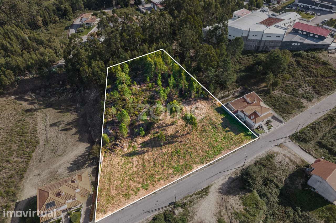 Terreno para Construção em Ferreira, Paços de Ferreira