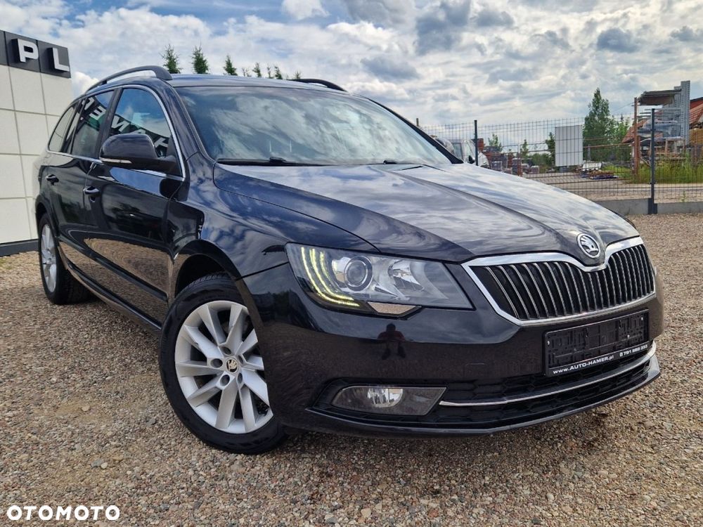 Skoda Superb 2.0 TDI DSG Elegance - 4