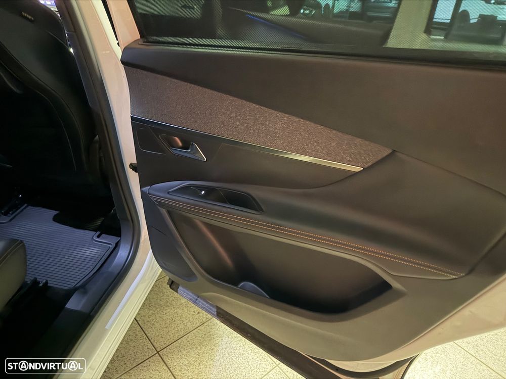 Peugeot 5008 1.5 BlueHDi GT Line EAT8 - 16