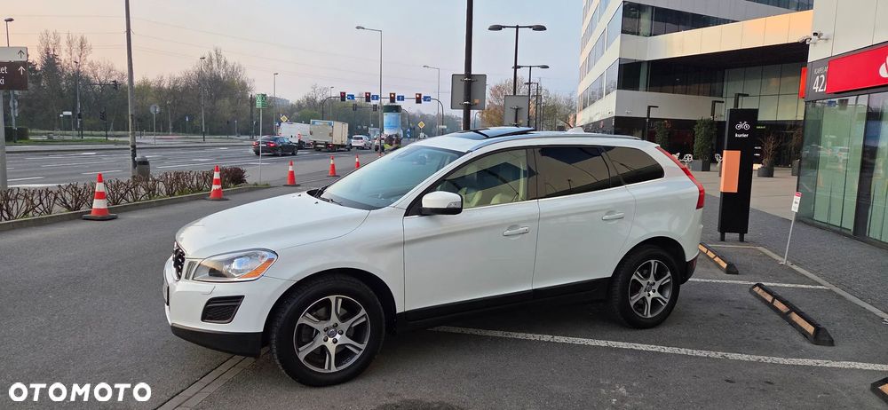 Volvo XC 60 D3 AWD Summum - 1