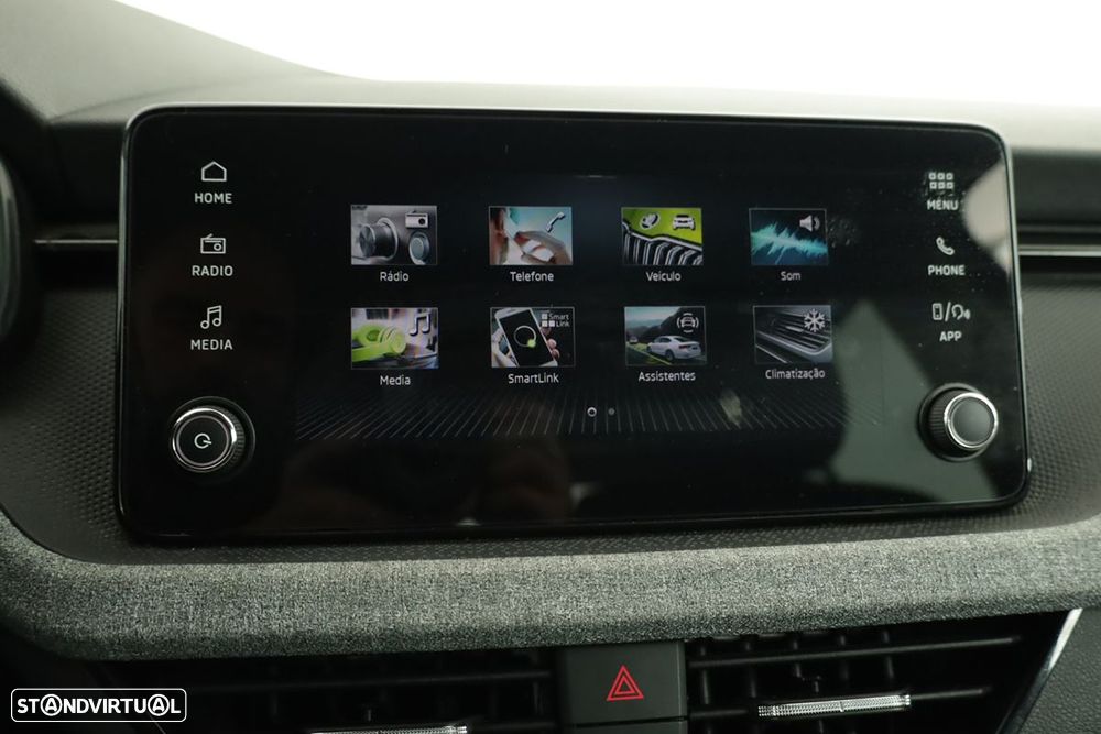 Skoda Kamiq 1.0 TSI DSG - 8